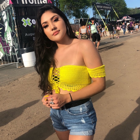 Boho tan crop top - Picture 2 of 5